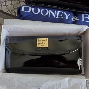 Dooney & Bourke Black Patent Leather Zip Tote with Matching Wallet